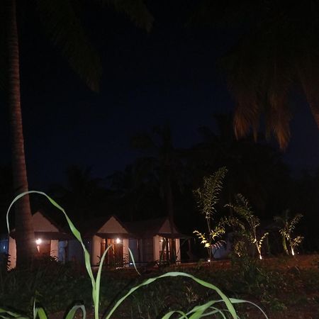 White House Cottage Udawalawe Exterior photo